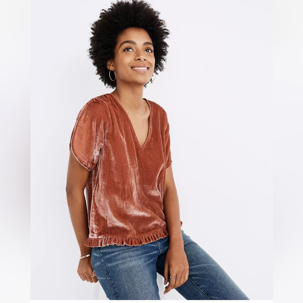 Madewell Velvet Tulip-Sleeve Ruffle Top size small